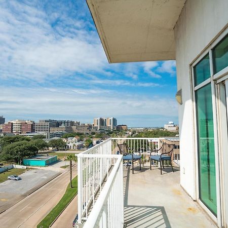 Sea It All Infinity Pool Ocean Views Steps From The Beach - A Perfect Romantic Getaway Galveston Extérieur photo
