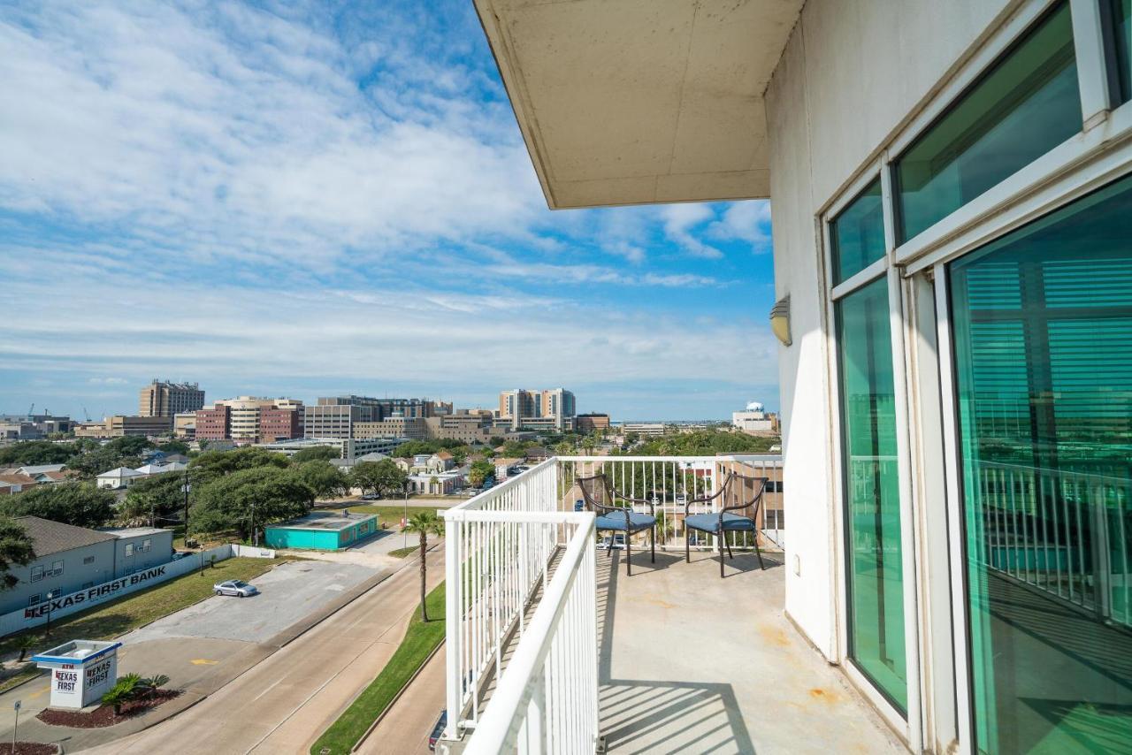 Sea It All Infinity Pool Ocean Views Steps From The Beach - A Perfect Romantic Getaway Galveston Extérieur photo